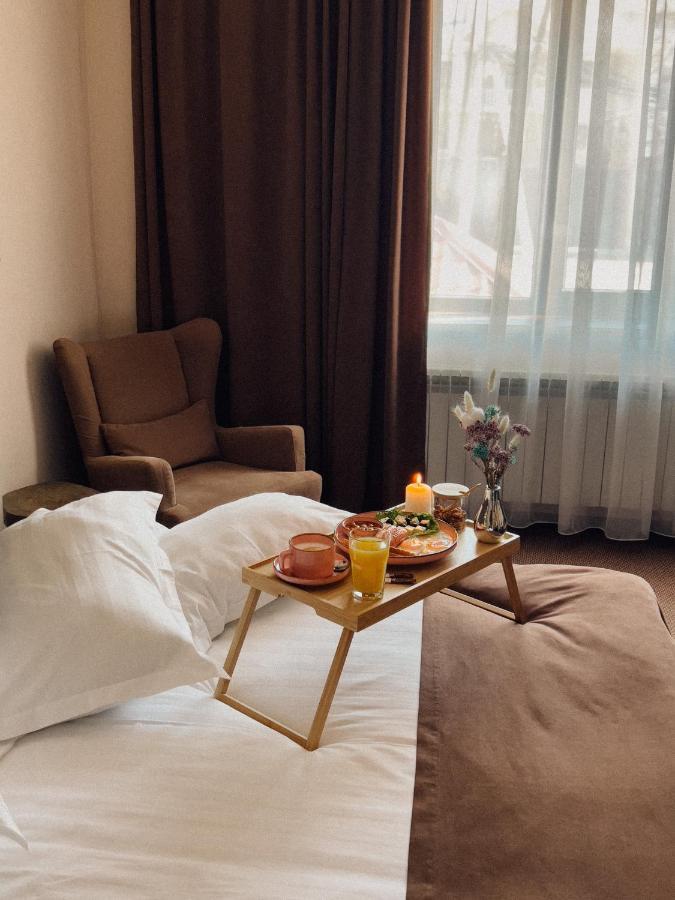 אלמטי Keremet Hotel מראה חיצוני תמונה
